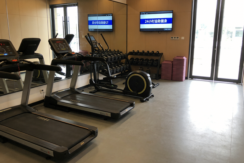 无人自助健身房